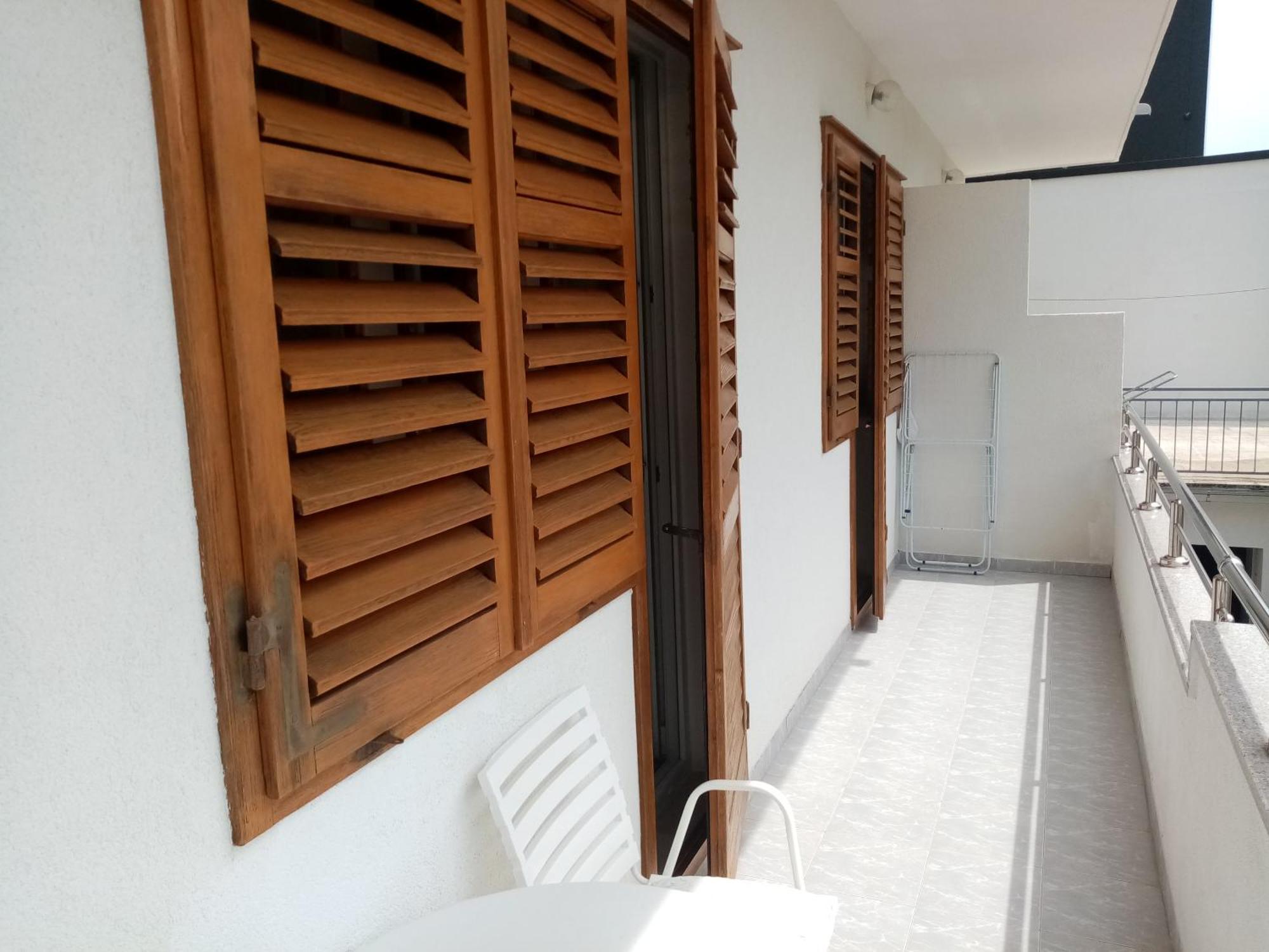 Apartments Iva Baška Voda Buitenkant foto